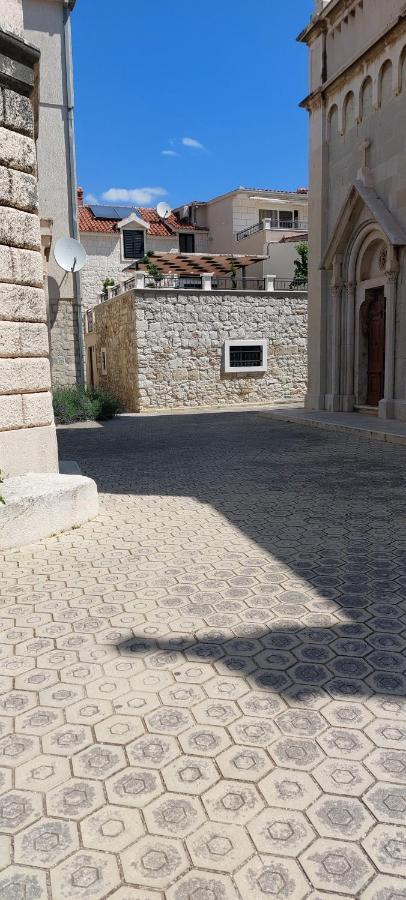 Apartments Villa Mira Kaštela エクステリア 写真