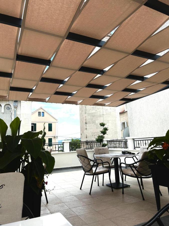 Apartments Villa Mira Kaštela エクステリア 写真
