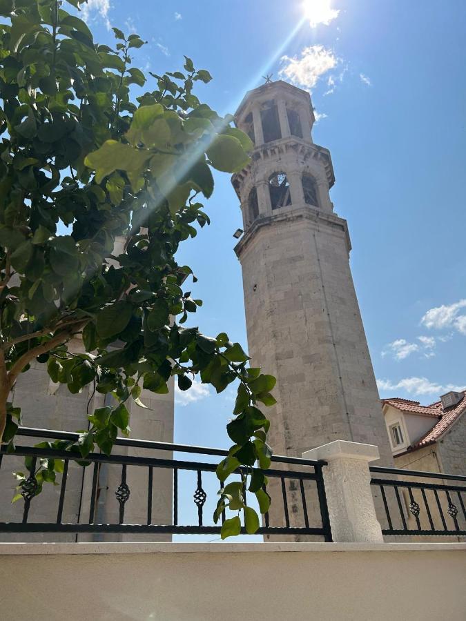 Apartments Villa Mira Kaštela エクステリア 写真