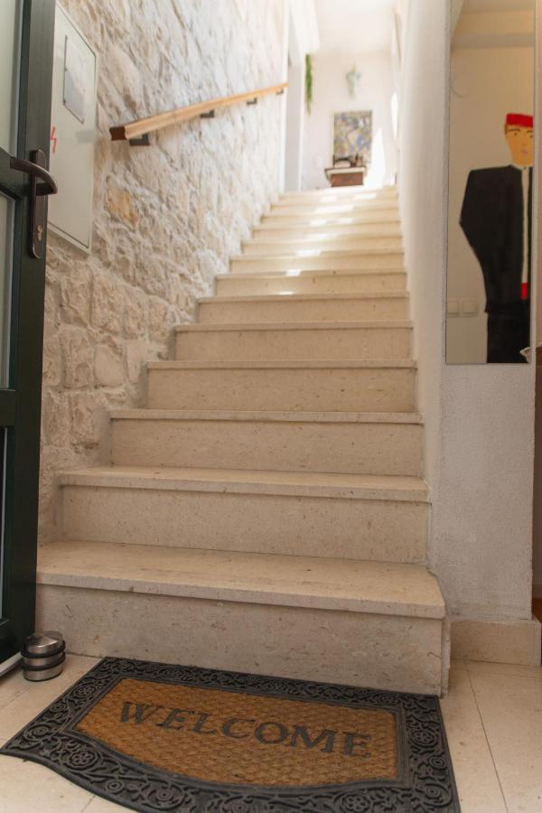 Apartments Villa Mira Kaštela エクステリア 写真