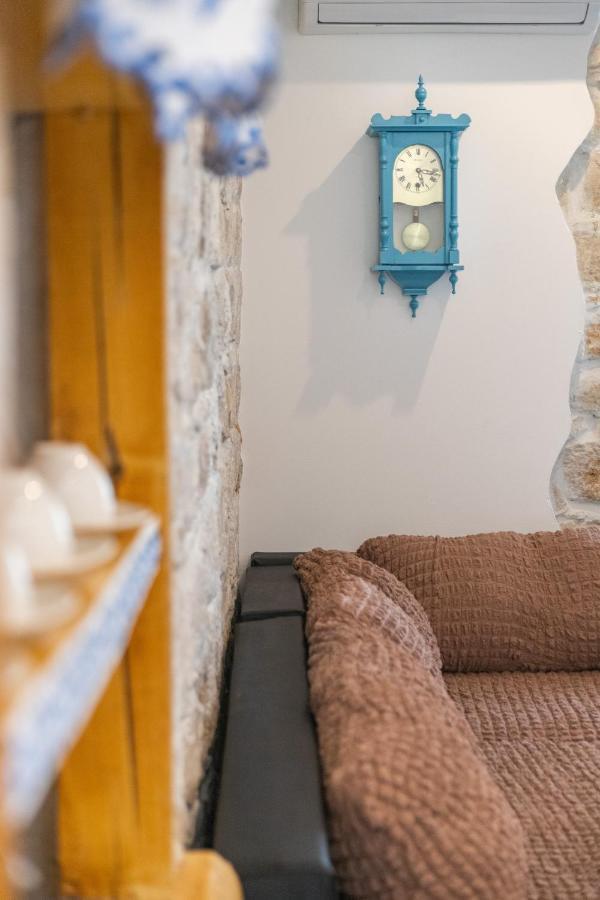Apartments Villa Mira Kaštela エクステリア 写真