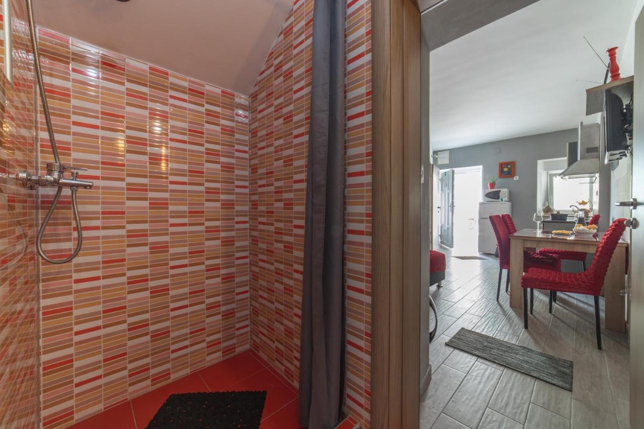 Apartments Villa Mira Kaštela エクステリア 写真
